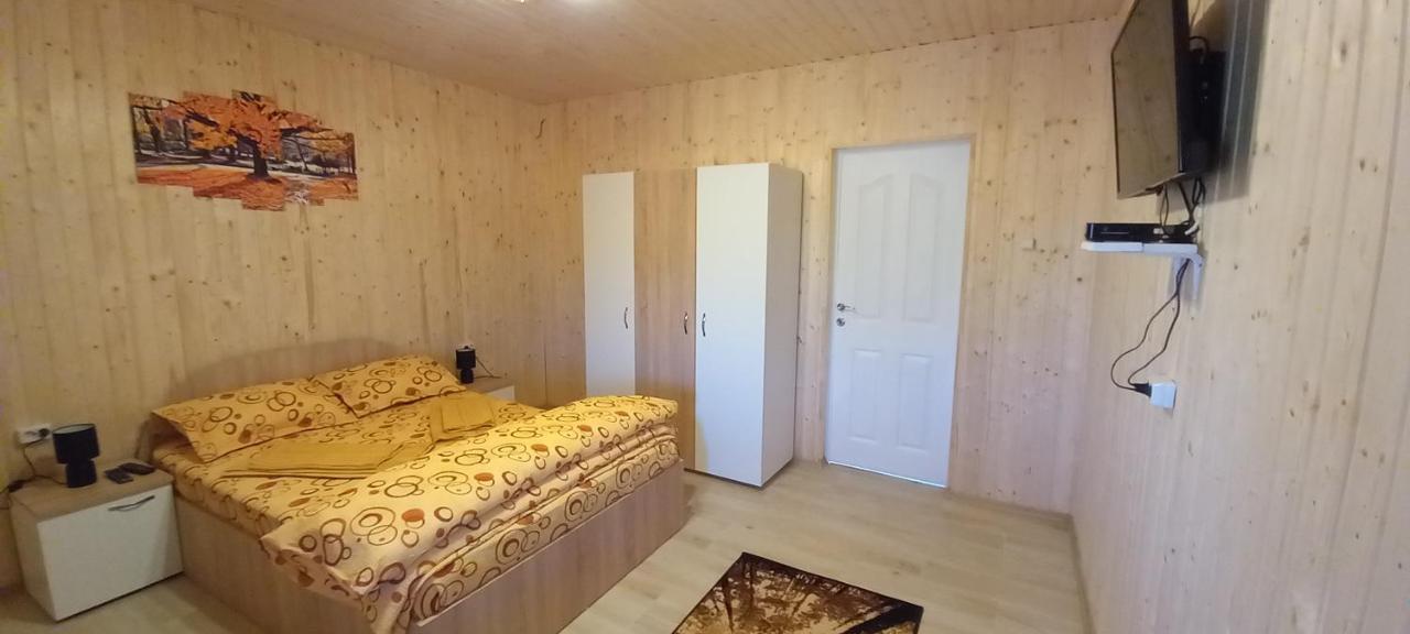 Casa Claudiu Villa Ieşelniţa Eksteriør bilde