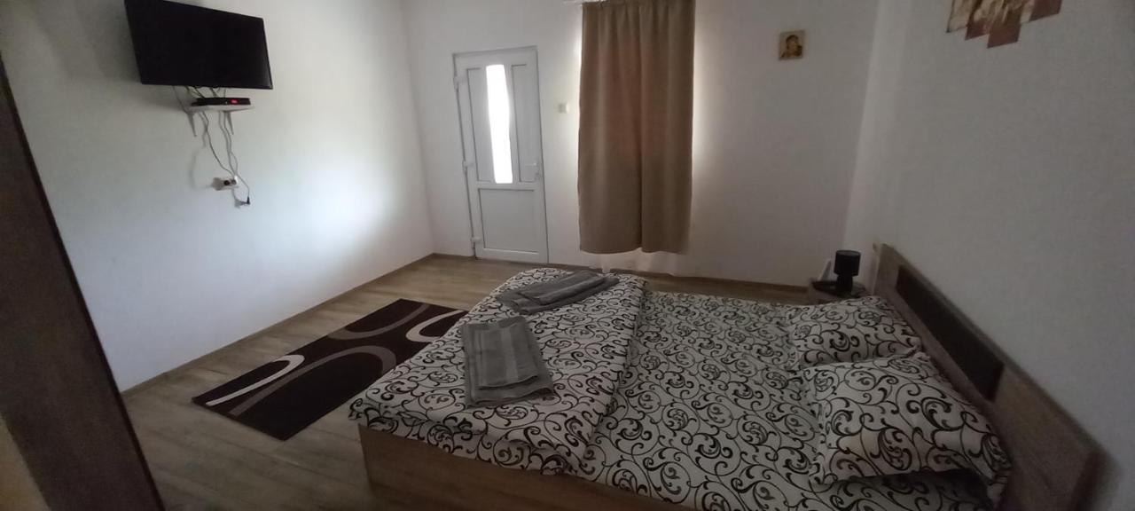 Casa Claudiu Villa Ieşelniţa Eksteriør bilde