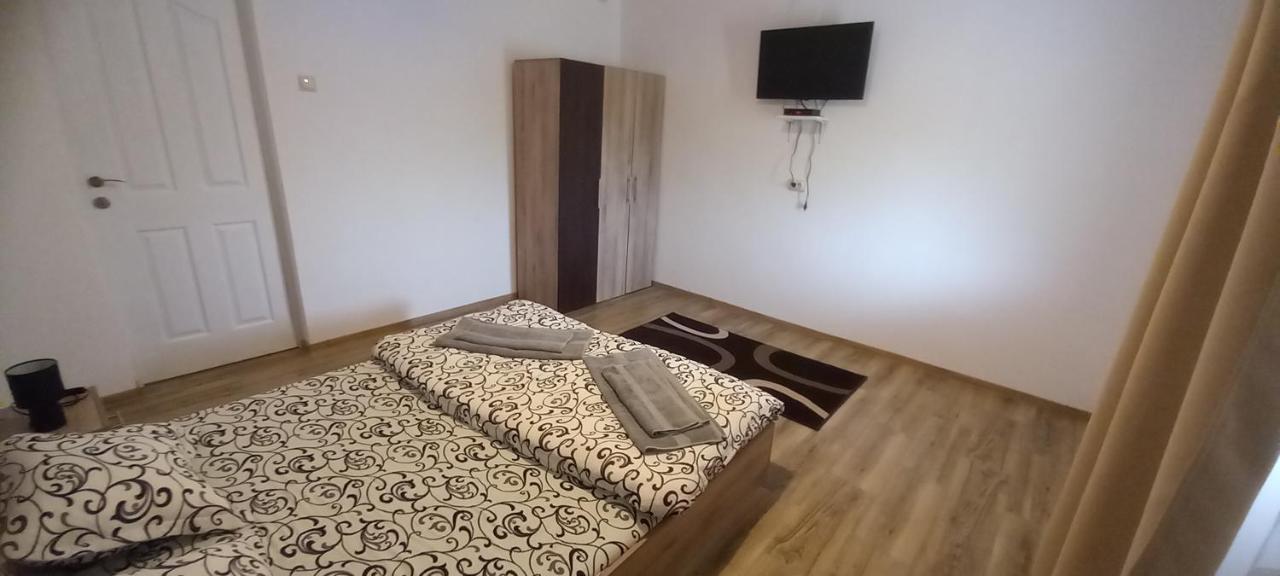 Casa Claudiu Villa Ieşelniţa Eksteriør bilde