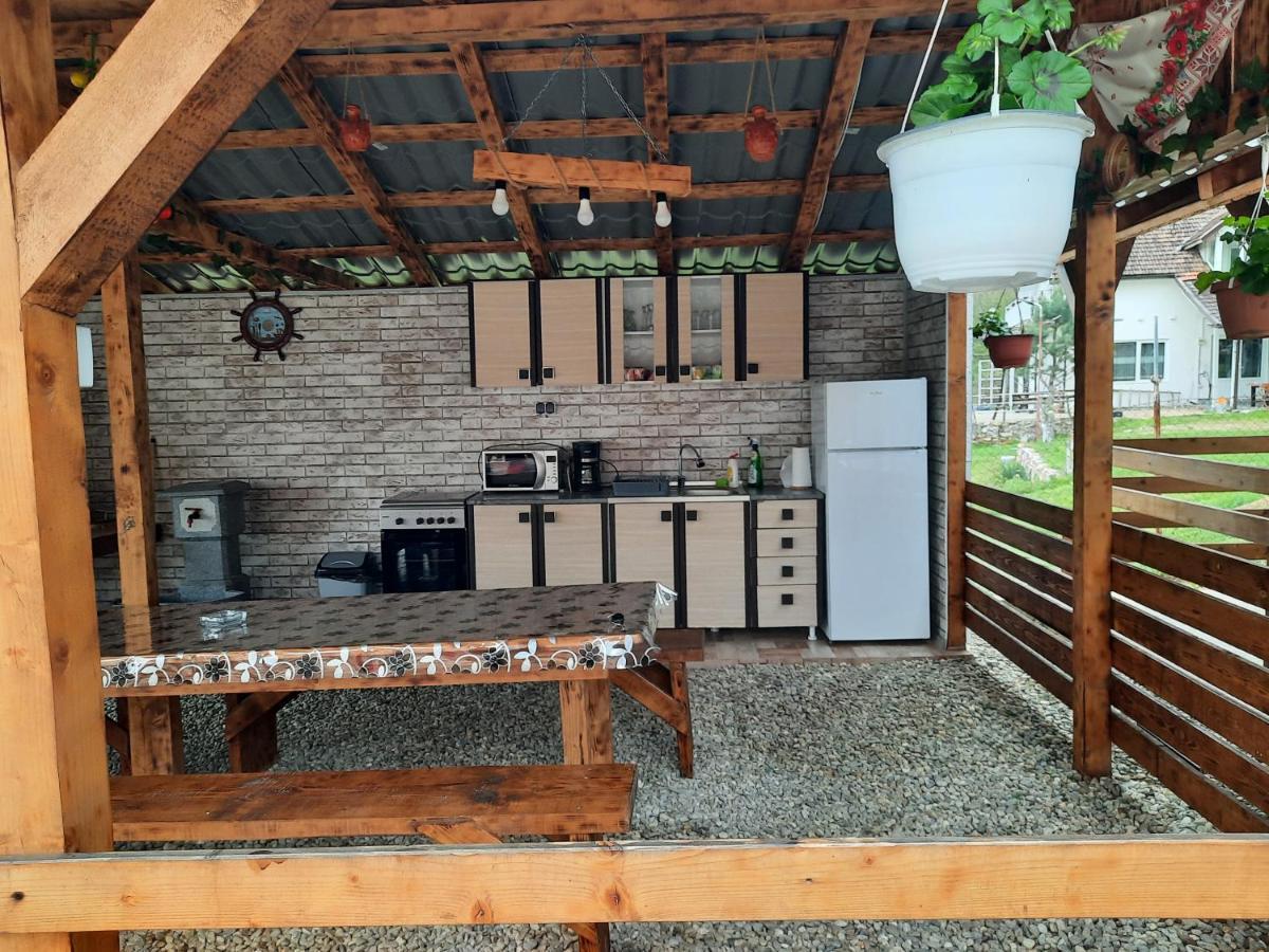 Casa Claudiu Villa Ieşelniţa Eksteriør bilde